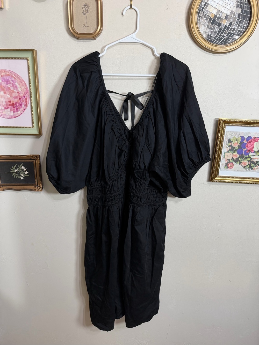 Old Navy Black Backless Puff-Sleeve Dress